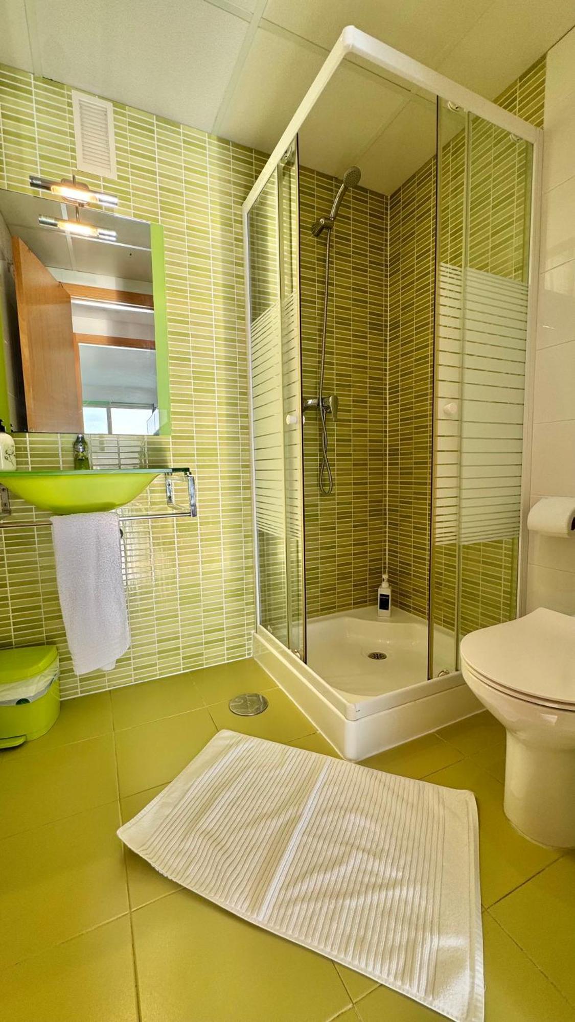 Highrise Apartment With Stunning Views From Private Balcony 85 Benidorm Buitenkant foto