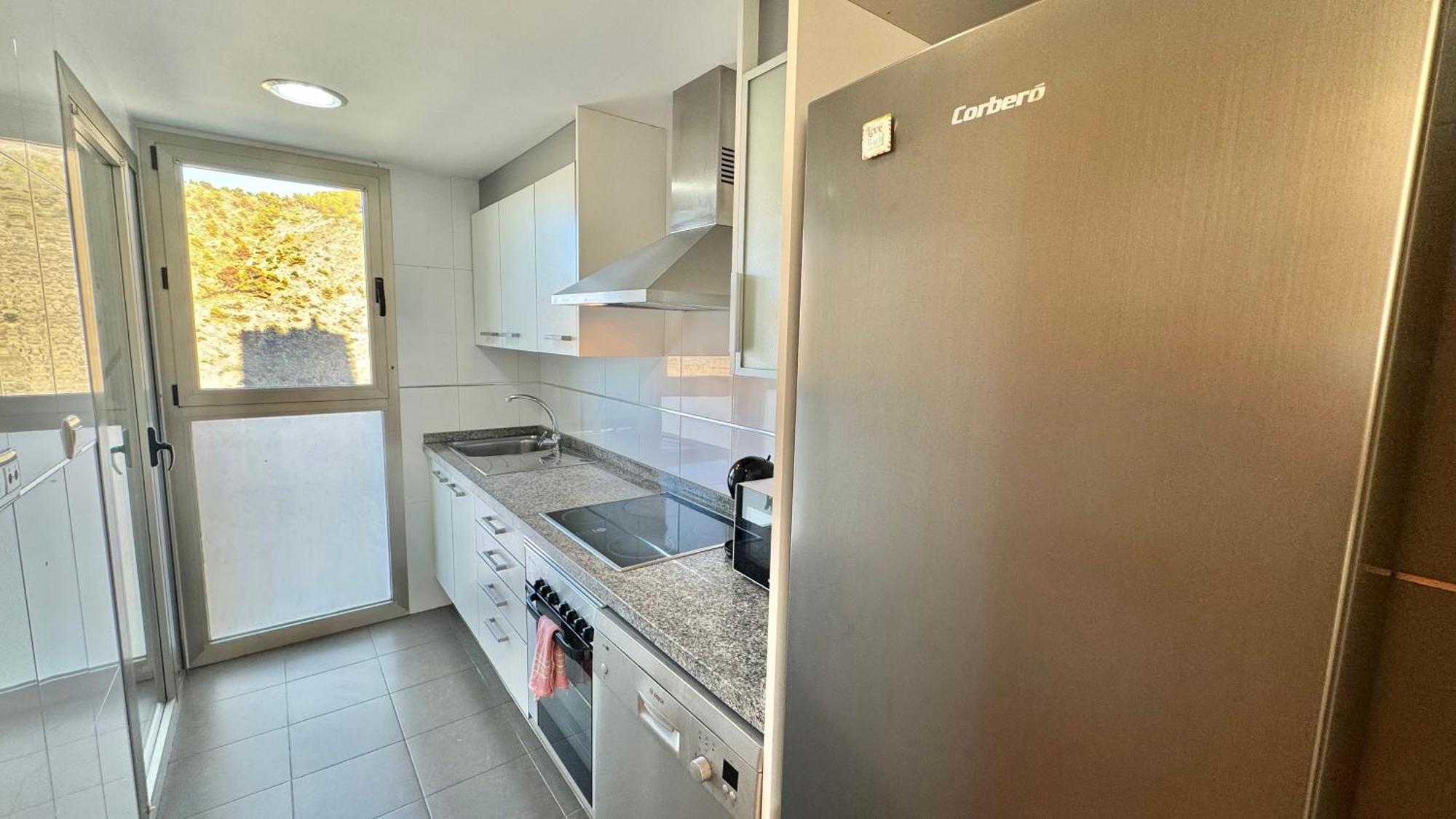 Highrise Apartment With Stunning Views From Private Balcony 85 Benidorm Buitenkant foto